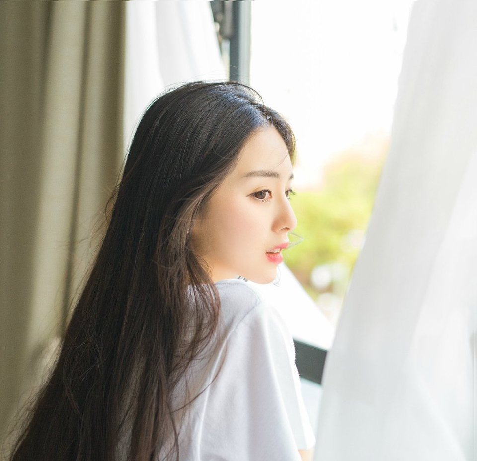 “不必谢我，末将也有几天没有见过主公了，将军自去寻找吧。”孟达淡然道。